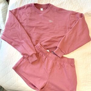 Alo set in pink wild rose